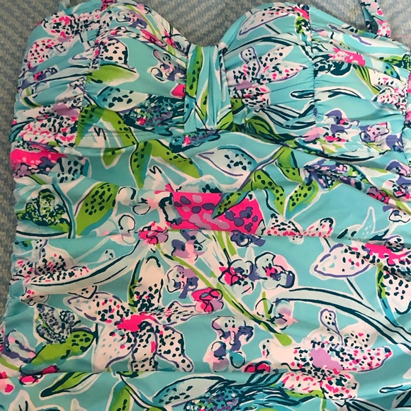 Lilly Pulitzer Carmen Ruffled Tankini Top - Picture 3 of 7